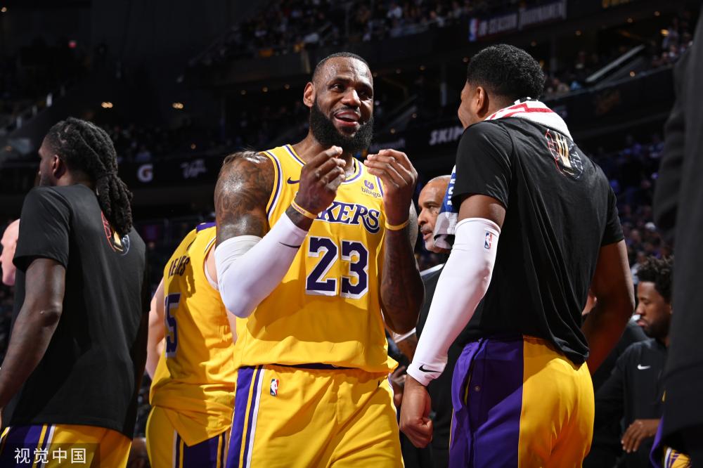 僅是一場足 僅是一場足