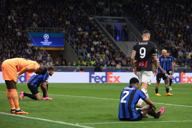 谁在受伤 谁在受伤