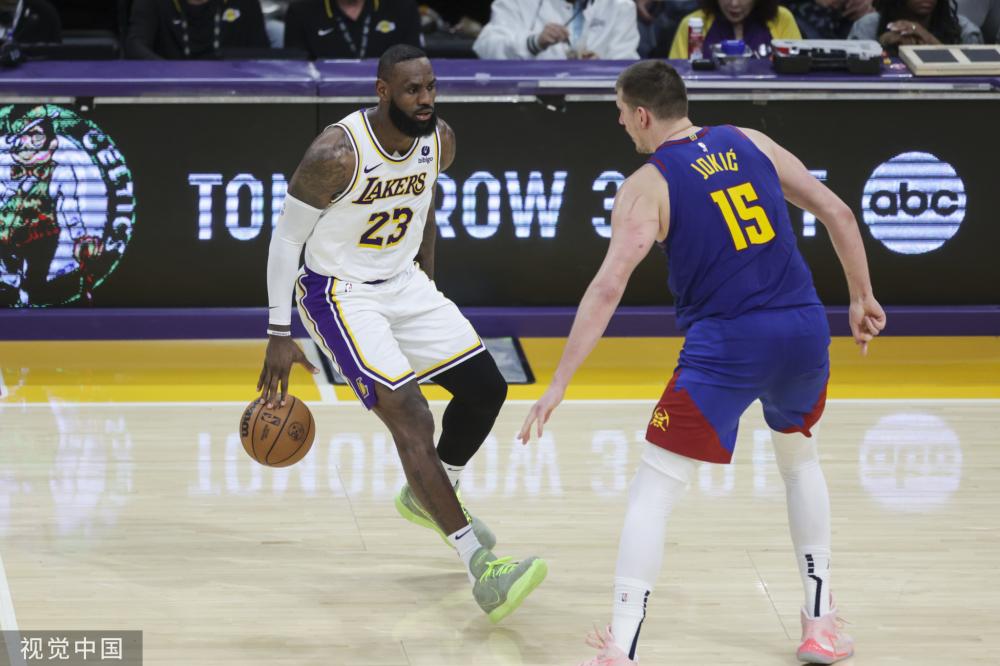 也伴隨著一 也伴隨著一